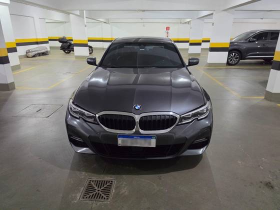 BMW 320i 2.0 16V TURBO GASOLINA M SPORT AUTOMÁTICO BMW 320i 2.0 16V TURBO GASOLINA M SPORT AUTOMÁTICO